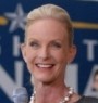 Cindy McCain dan Michelle Obama